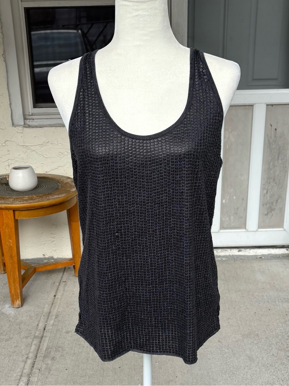 Vince Gray Sequined Open Knit Racerback Scoop Neck Tank Top Size M Medium - Picture 6 of 8
